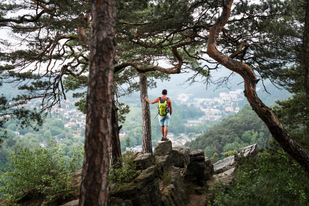 České Švýcarsko zůstává bezpečnou destinací,  turistické cíle i služby fungují bez omezení